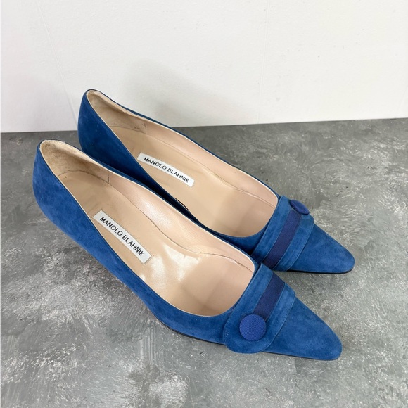 Manolo Blahnik Shoes - Manolo Blahnik Fenix suede pumps featuring a buckled detail size EU 41.5 US 11.5